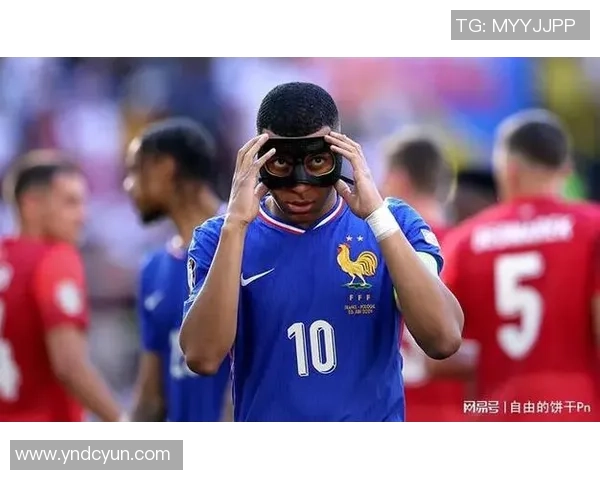 大鼻子足球明星是谁他在赛场上的表现如何影响了球队的胜负